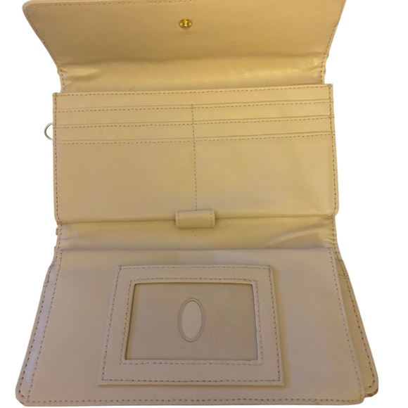 Etienne Aigner Beige Woven Clutch Wallet Natural Wicker Raffia -never used - Picture 3 of 4